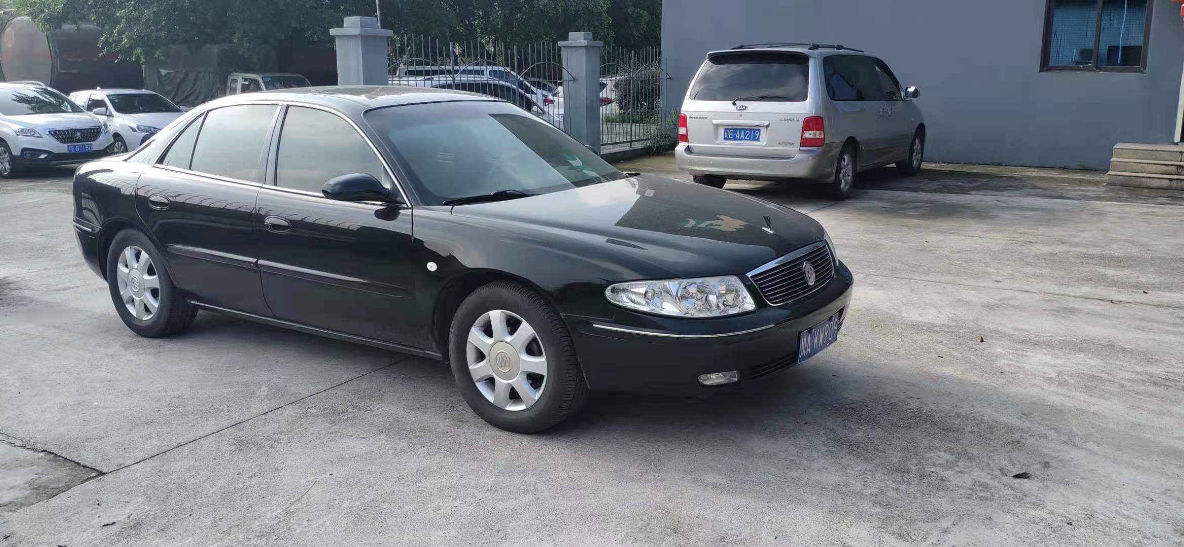 福克斯、上海別克機車拍賣